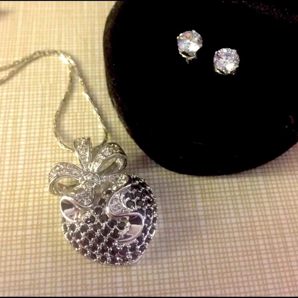 NEW Gorgeous black spinel white topaz sterling set